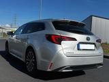Toyota Corolla 2,0 Hybrid Teamplayer Touring Sports... - Toyota Corolla: Standheizung