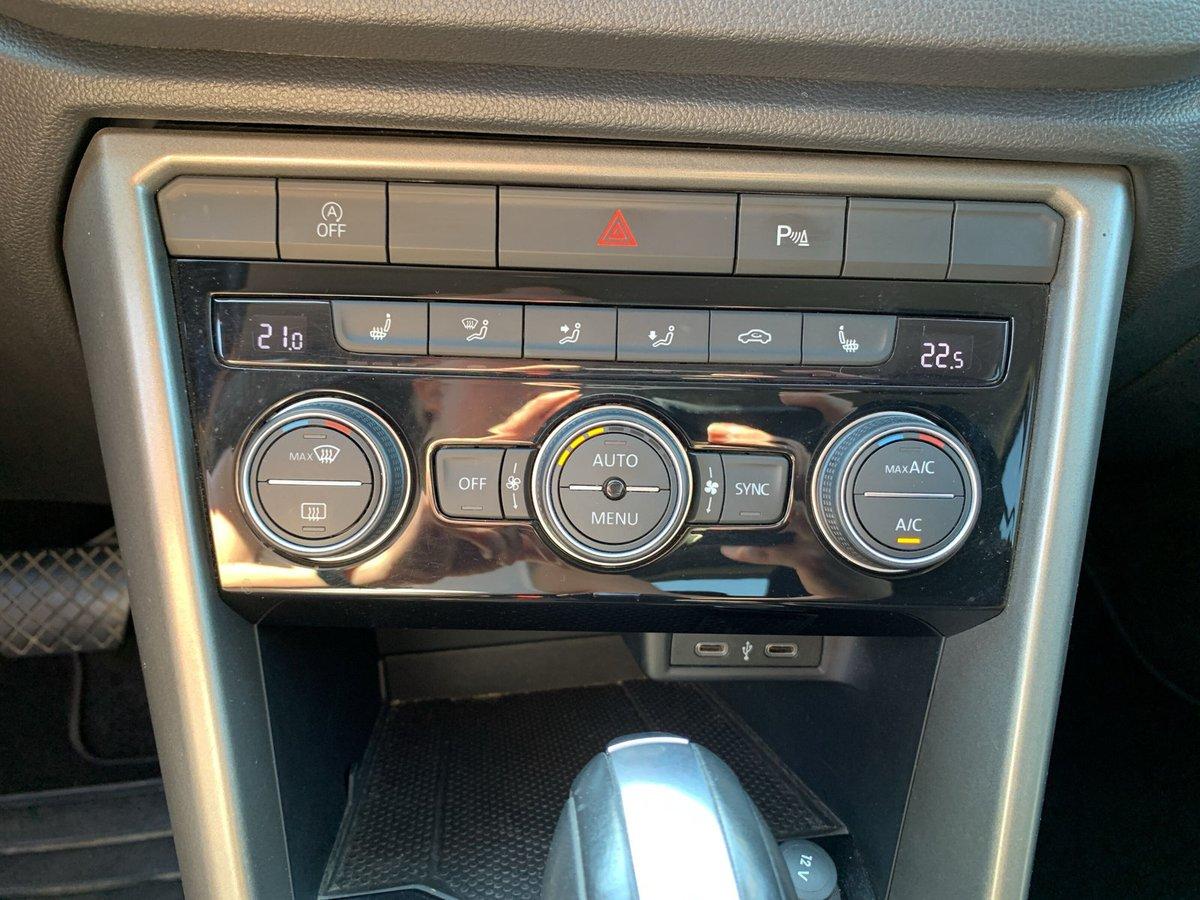 Volkswagen T-Roc STYLE 1.5 TSi LED+APPLE-CARPLAY+NAVI+DAB+, миниатюра 18