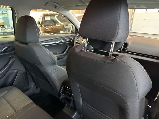 Skoda Karoq Style 4x4 *AHK*LED*Klima*SHZ*Navi*Kamera*
