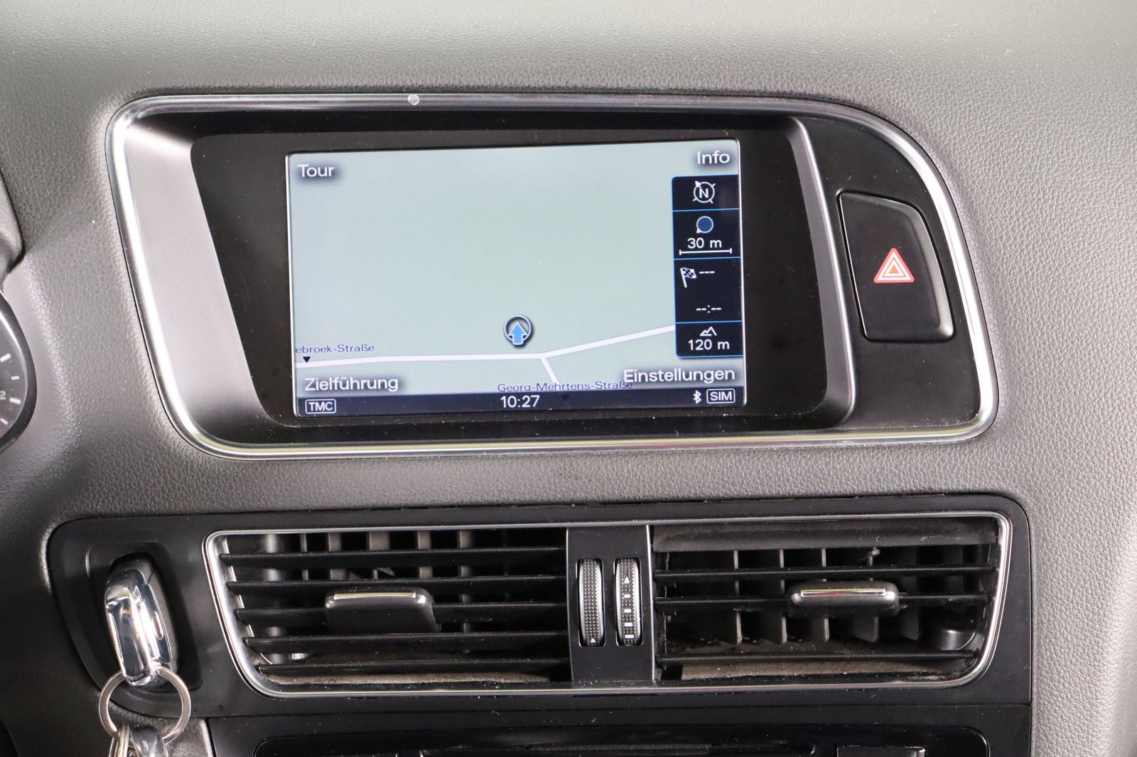 Fahrzeugabbildung Audi Q5 3.0 TDI quattro S- line * Bi- Xe