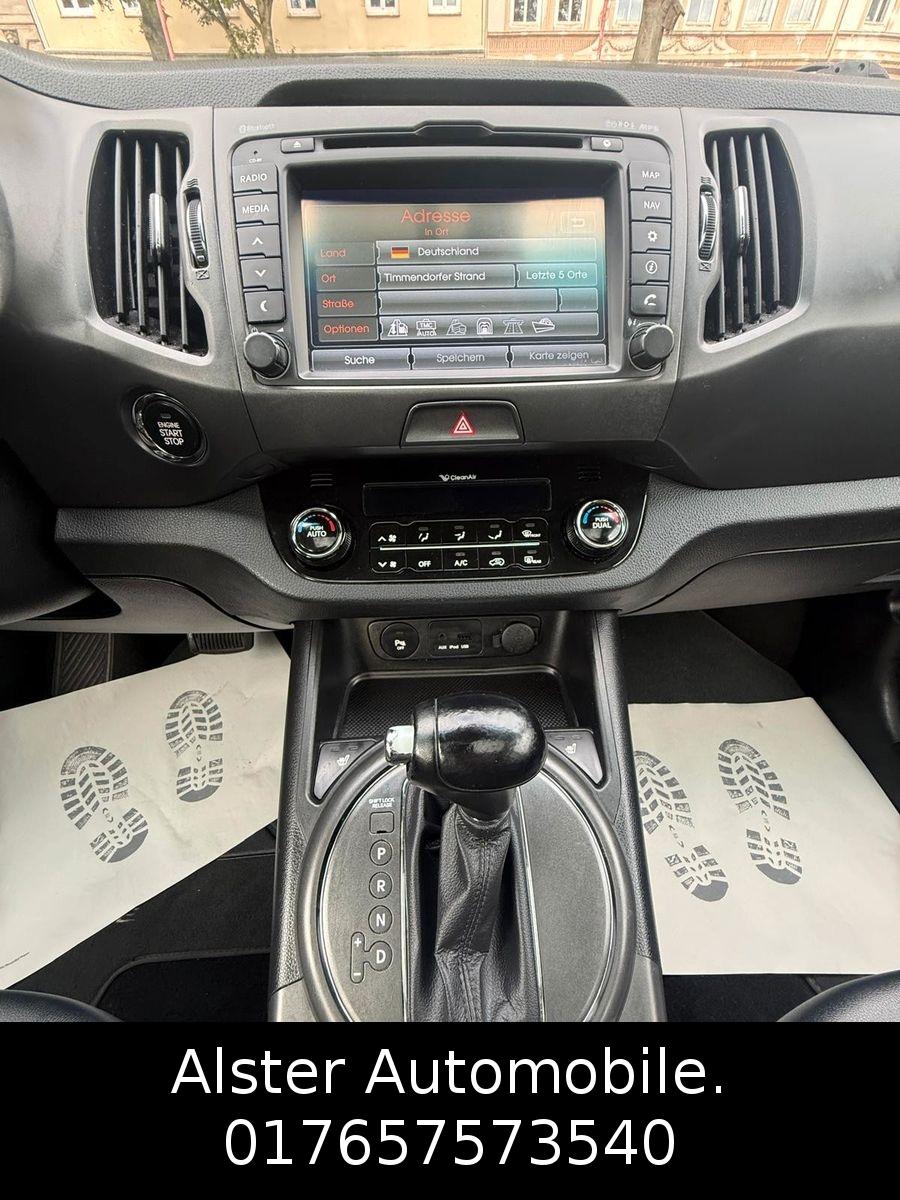 Kia Sportage Spirit 4WD,Automatik,Panorama,leder,Nav