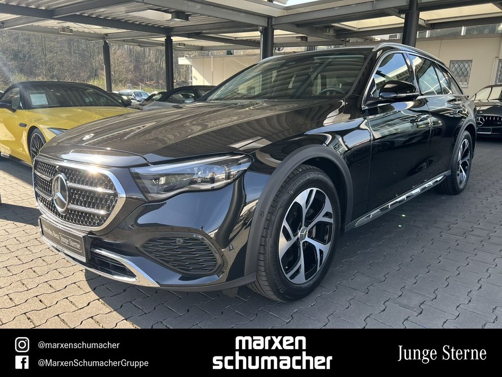 Image of Mercedes-Benz E 220