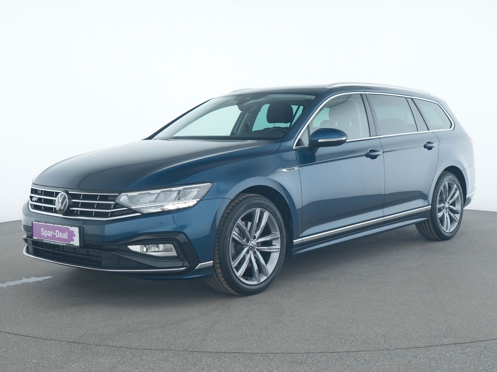 Volkswagen Passat R Line AHK|Navi|ACC|Kamera|Panorama|PDC foto 2
