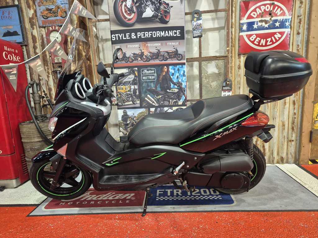 Yamaha YP250R  X-MAX 