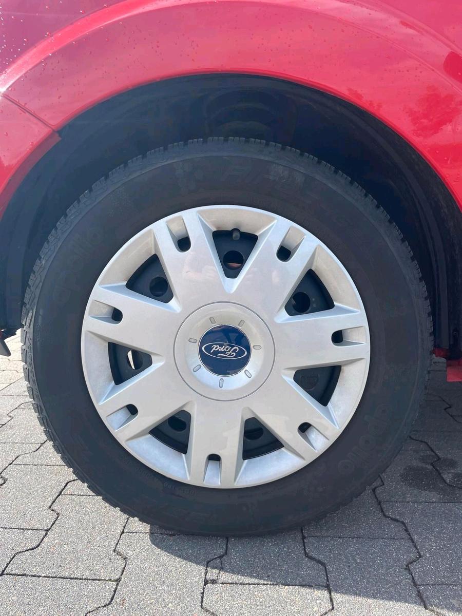 Ford Fusion 2005 — photo 9