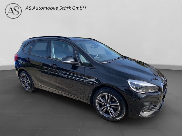 Fahrzeugabbildung BMW 220i Active Tourer Sport Line+LED+Navi+Leder+AHK