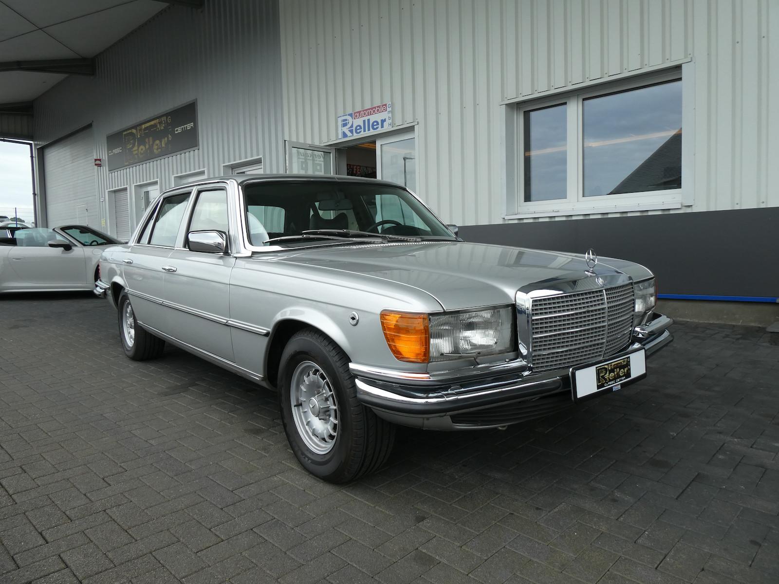 Mercedes-Benz 350 SEL (W116), Sonderschutzvariante, Schiebedac