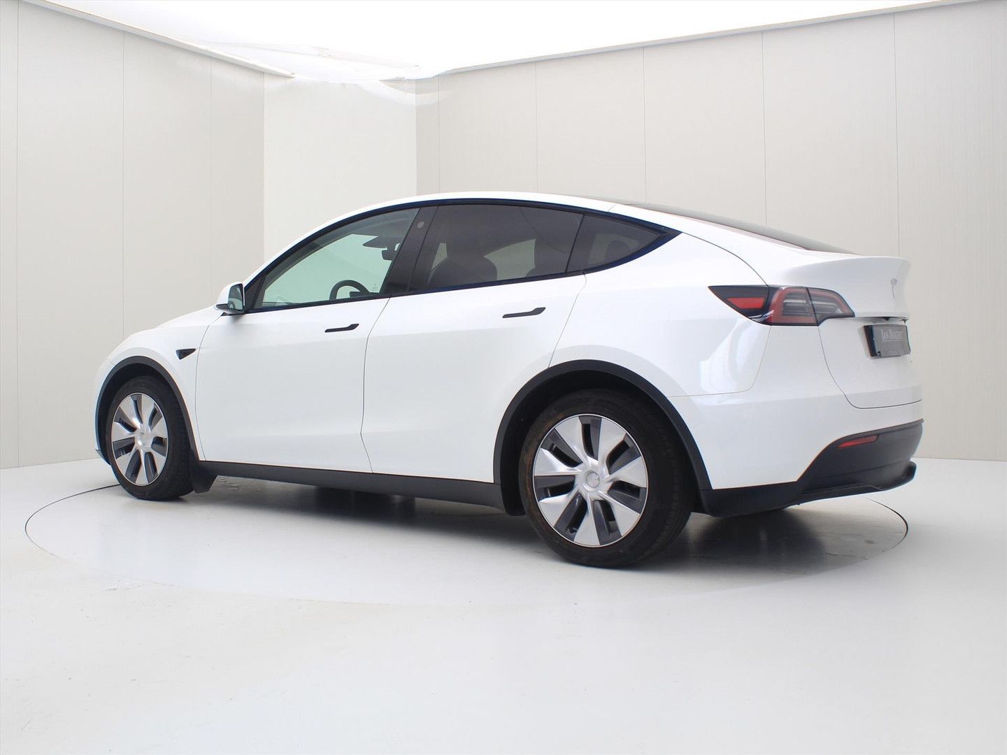 Tesla Model Y Long Range AWD 75kWh 351pk 93.2% SoH [ T imagem 3