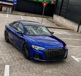 Audi S8 TFSI quattro tiptronic -