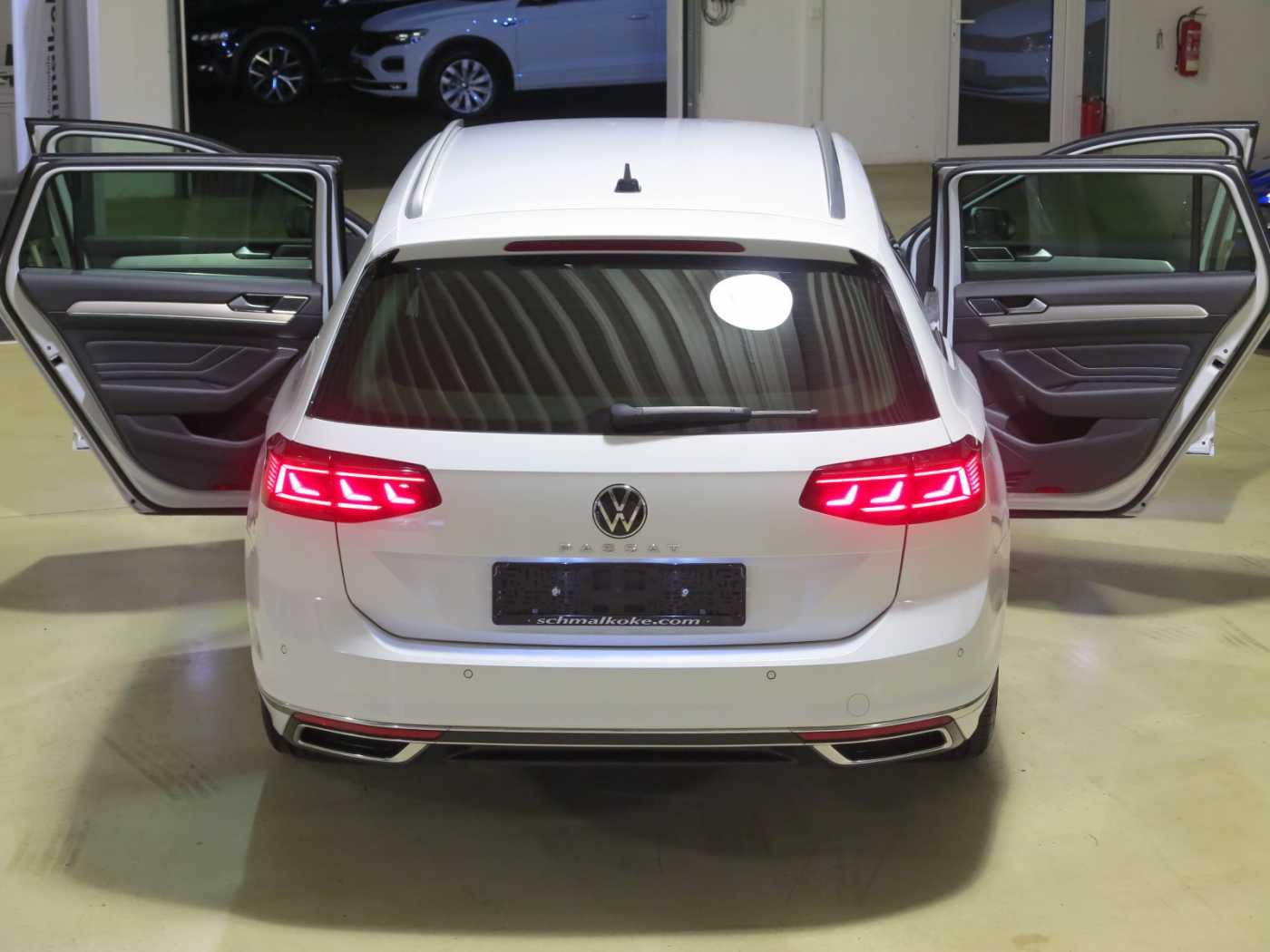 Volkswagen Passat Variant 2.0 TDI SCR DSG7 Elegance Navi