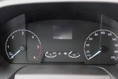 Fahrzeugabbildung Ford Transit L2H2 TREND 9-Sitze AHK Markise Standheiz