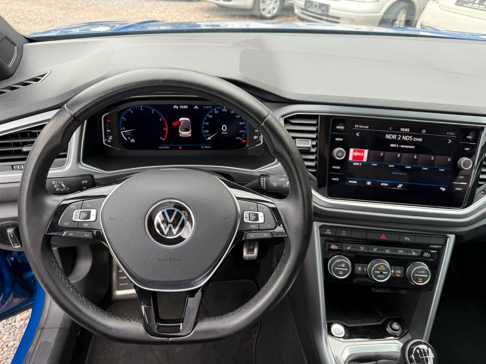 Fahrzeugabbildung Volkswagen T-Roc Cabriolet Active