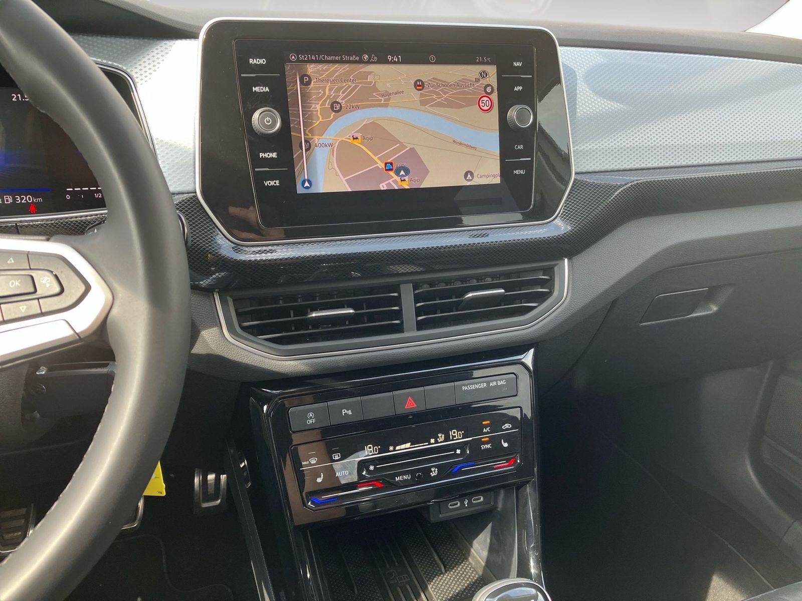 Volkswagen T-Cross - Bild 12