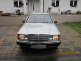 Mercedes-Benz 190