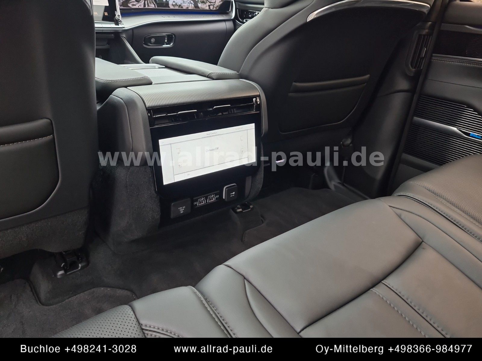 Jeep Grand Wagoneer 6.4 V8 Obsidian | 360 °, McIntosh