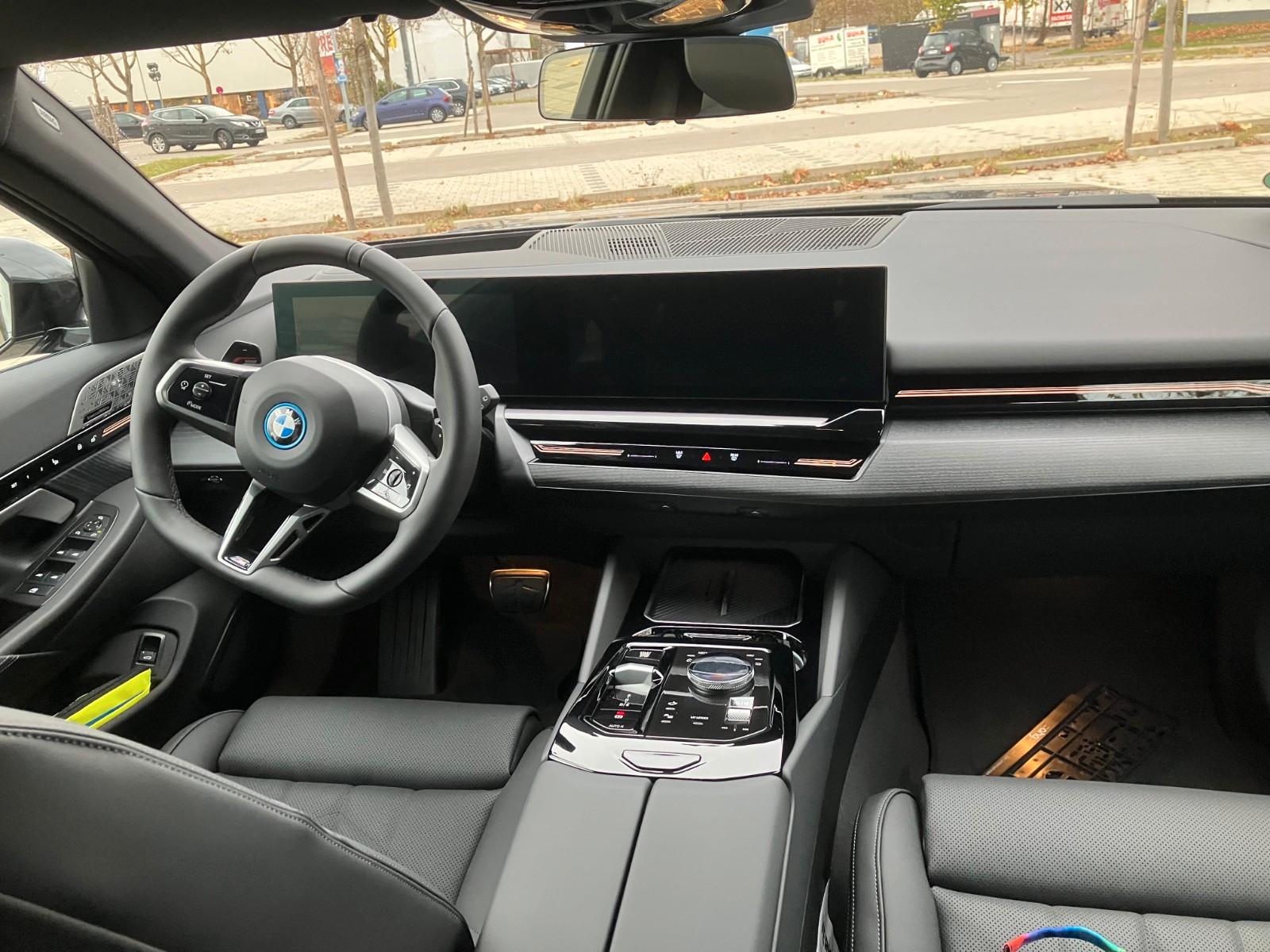 BMW 530e Touring MSport P.+Comfort P.+ Innovation P.
