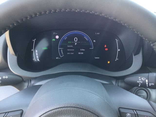 Yaris 1.5 Hybrid Team Deutschland KAMERA ACC LED