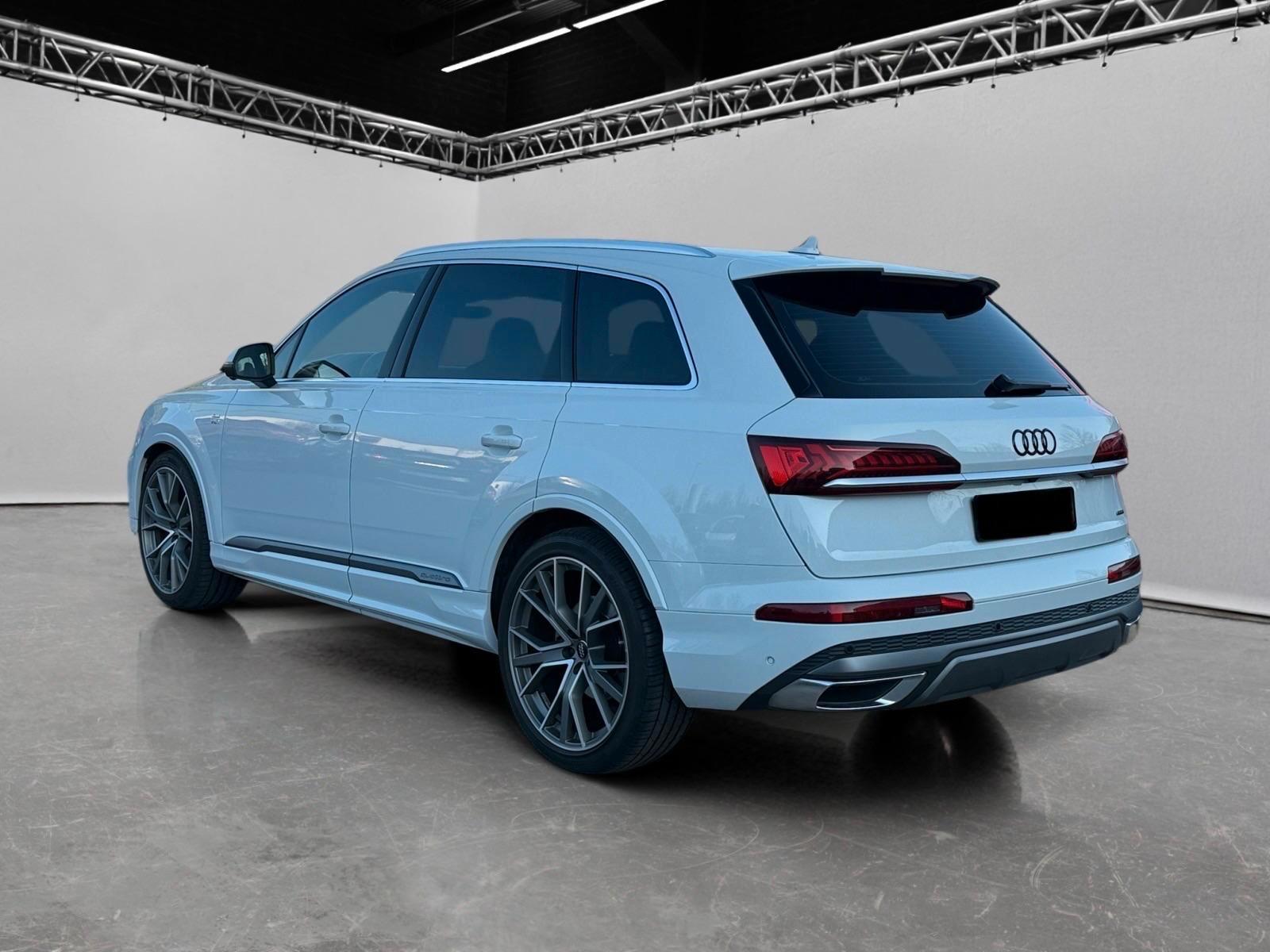 Audi Q7 50 TDI quattro S line 22´/AHK /MATRIX /BOSE