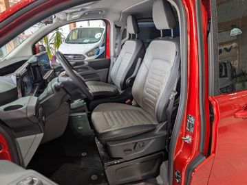 Ford Tourneo Custom Tit. 2.0 L1 NEUES MODELL