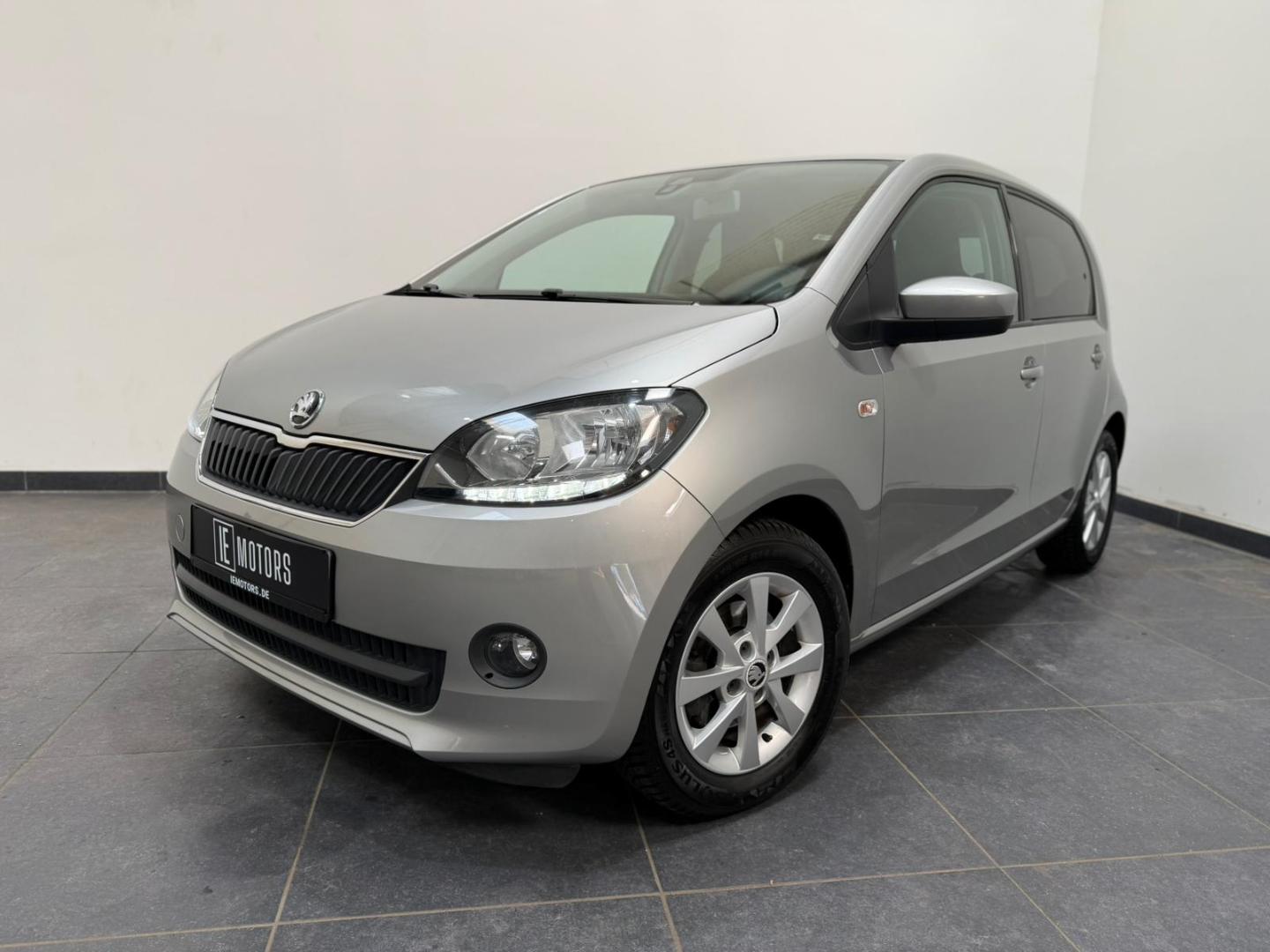 Skoda Citigo Style DAB SHZ Notbremsass. Tel. 1.HAND Ko