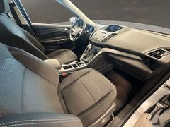 FORD Kuga Trend Allrad Automatik PDC AHK