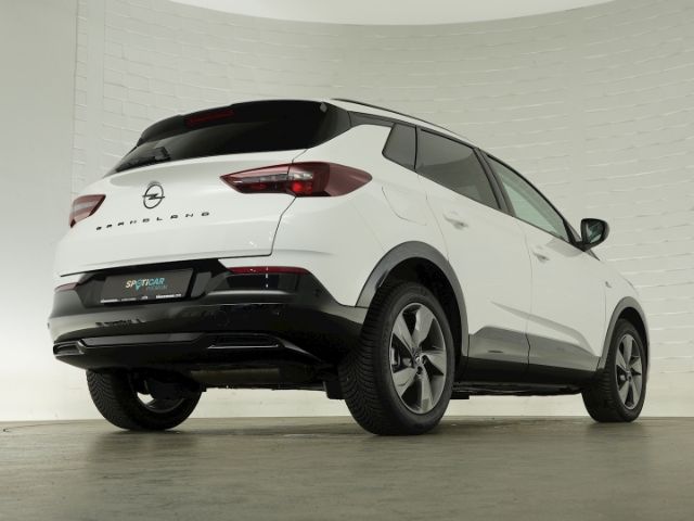 Grandland GS AT+LED+NAVI+360 GRAD KAMERA+SITZ-/L