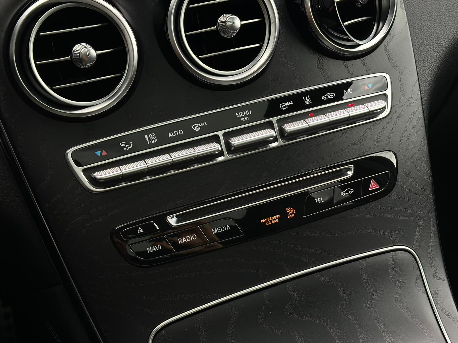 MERCEDES-BENZ GLC250 AMG 4M *NIGHT#LED#PANO#SPUR#360CAM#AHK#SH - Image 13