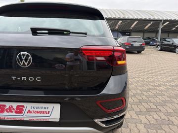 Volkswagen T-Roc 1.0 TSI Style TEMPOMATLEDPDC