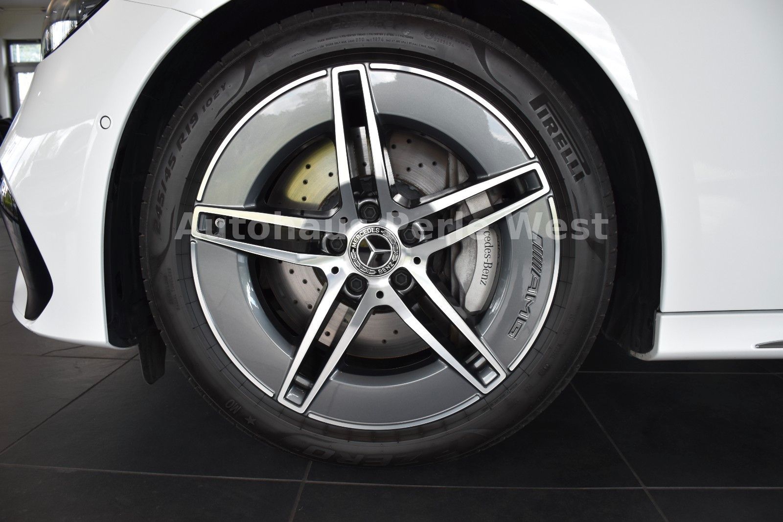 Mercedes-Benz E 300 de 4Matic T AMG Line Advanced Plus"AHK"LED foto 8