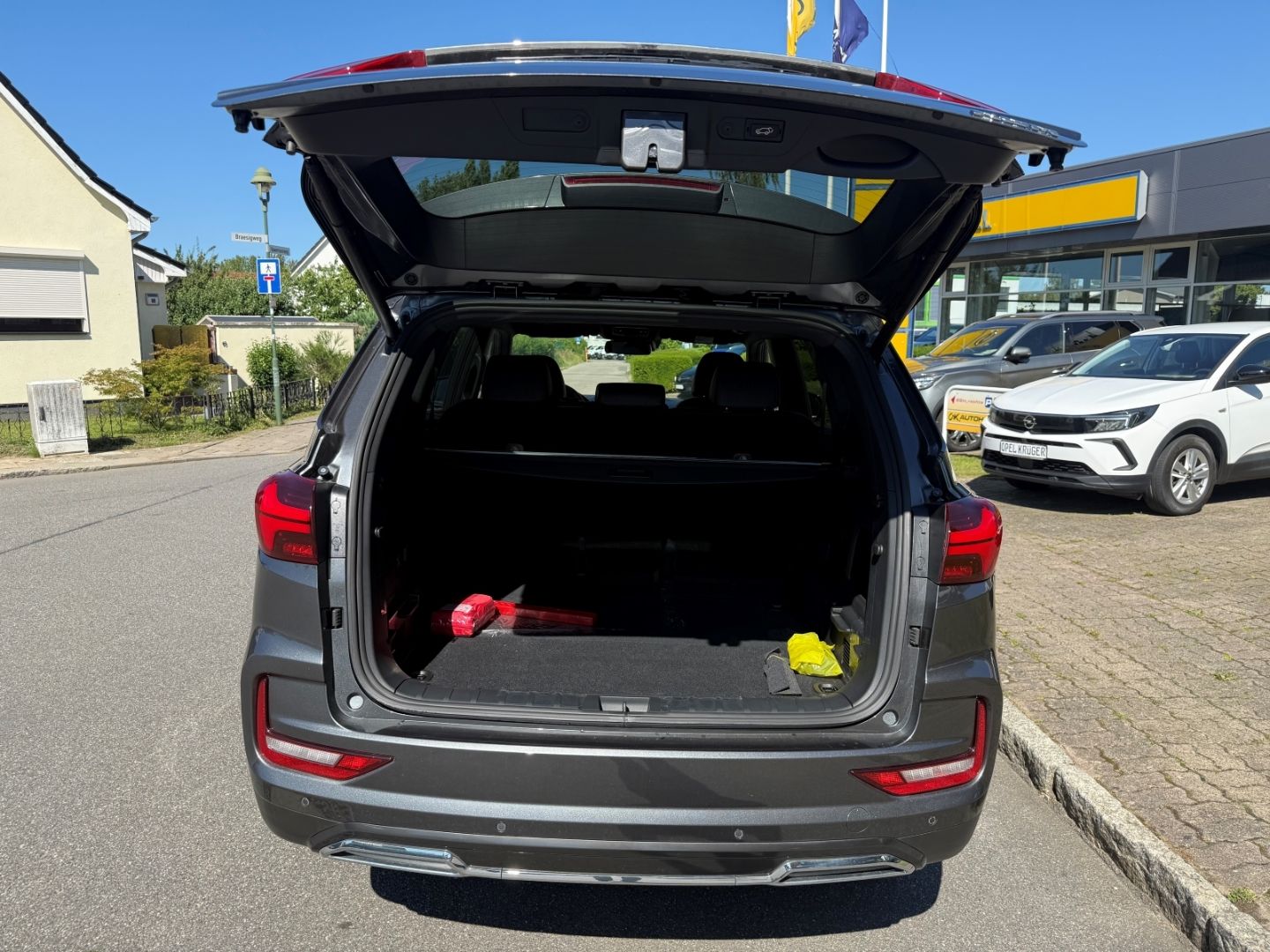 Fahrzeugabbildung KGM Rexton Lux 2.2 4WD Leder 360 Kamera