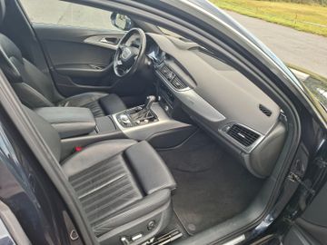 Audi A6 - 6