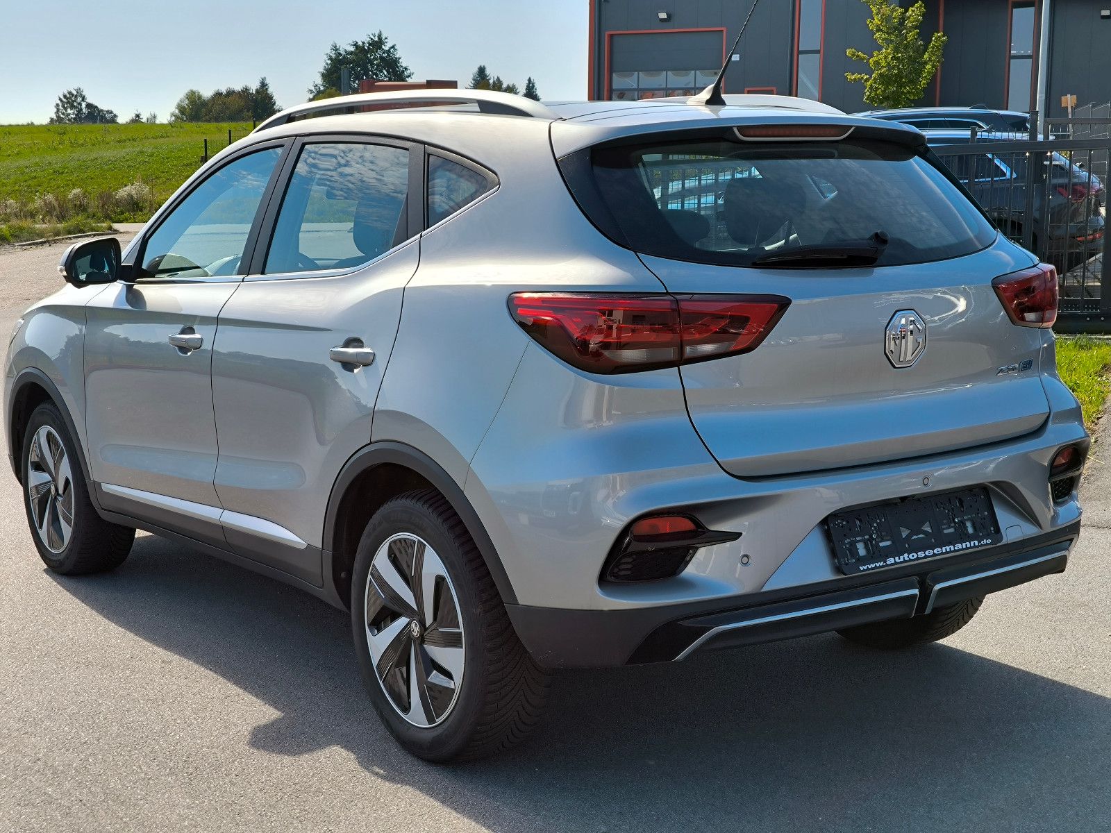 MG ZS