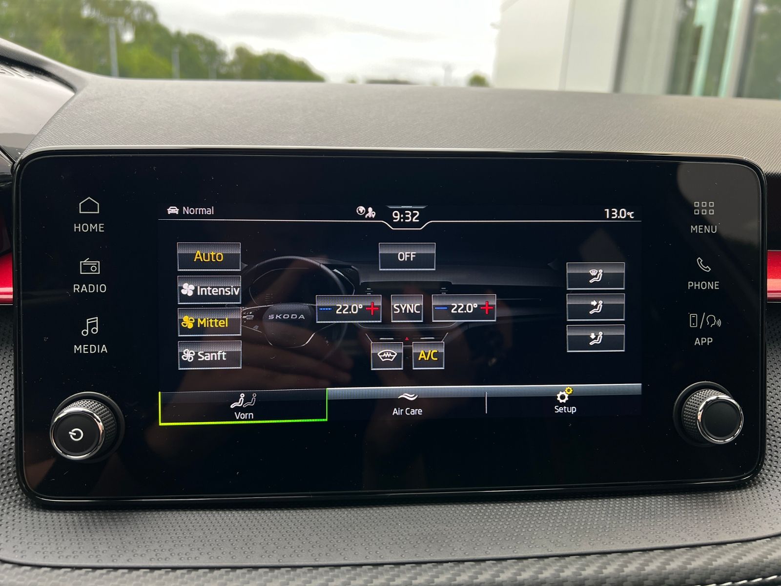 Fahrzeugabbildung SKODA Fabia Monte Carlo 1.0 TSI *LED, 17" LM-Felge, Kl
