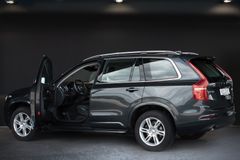 VOLVO XC90 D5 AWD Kinetic - 1.Hand Unfallfrei 7-Sitzer