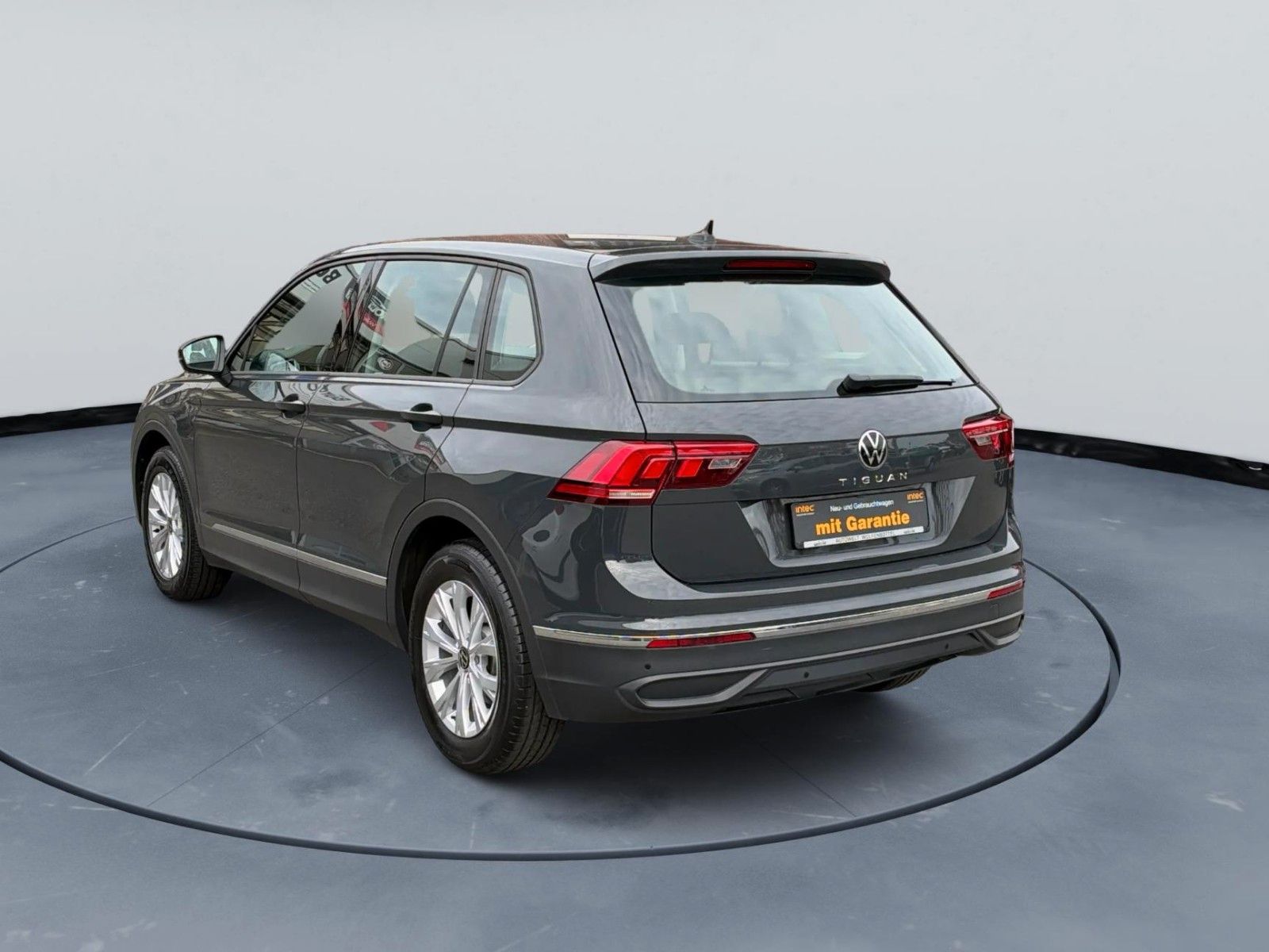 Volkswagen Tiguan Basis PDC NAVI LED foto 5
