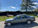 Mercedes-Benz 300D W124 1.Hand rostfrei orig 159000 Km! - Mercedes-Benz 300: 300d W124