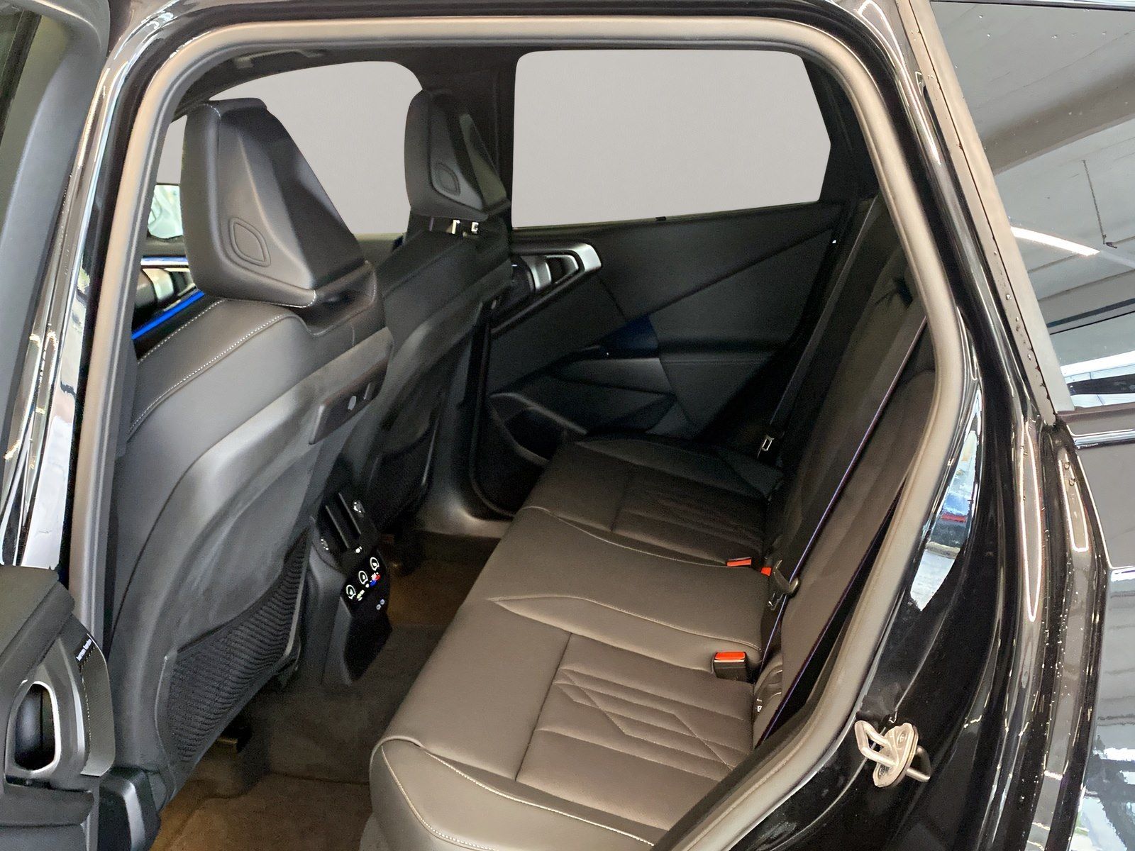 BMW X3 M50 - Bild 6