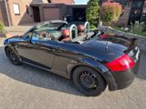 Audi TT Roadster 1.8T 110KW - 8f, Alu, eV, LDA, SHZ - Audi TT aus 2002: Cabrio