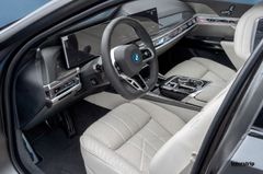 BMW M760 – 11 / 29