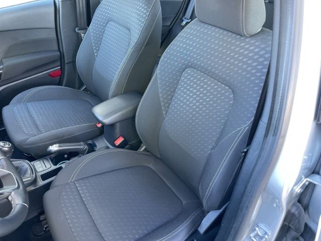 Fahrzeugabbildung Ford Fiesta 1.0 EcoBoost Titanium, Navi, Tempomat, Ei