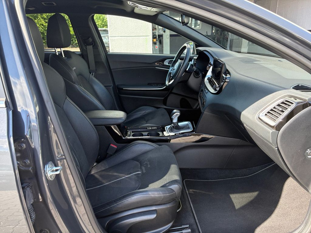 Fahrzeugabbildung Kia Ceed Sportswagon 1.5 T-GDI GT Line