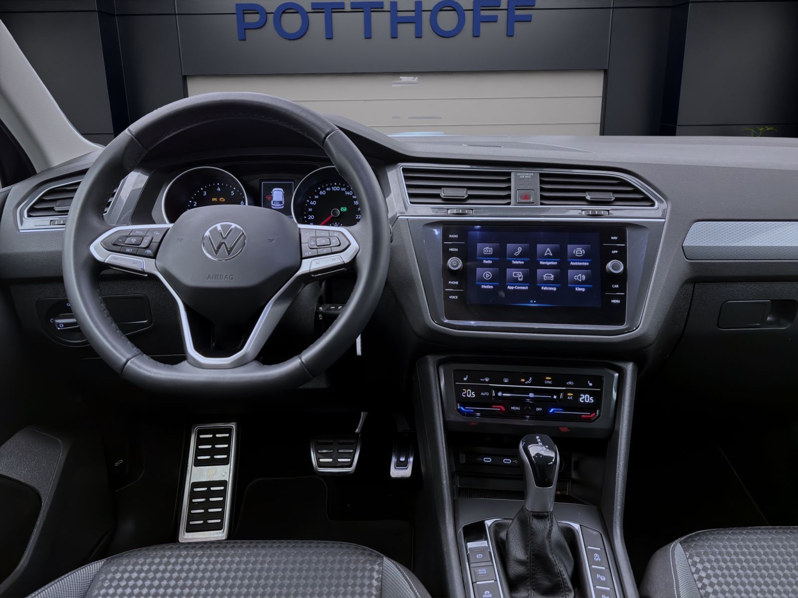 Volkswagen Tiguan - Bild 12