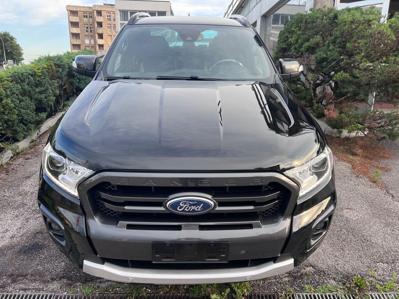 Ford Ranger 2.0 TDCi aut. 213CV DC Wildtrak 5 po imagem 3