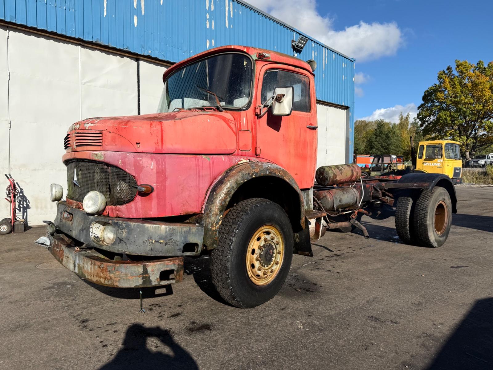 Mercedes-Benz LAK 1924 4x4 6 cyl manual