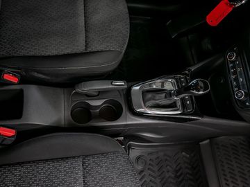 Opel Crossland 1.2 Edition Fernlicht-Assistent