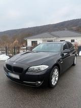 BMW 525d F11 218 ps 2012/12 TÜV 10/26 - BMW: Kombi, F10