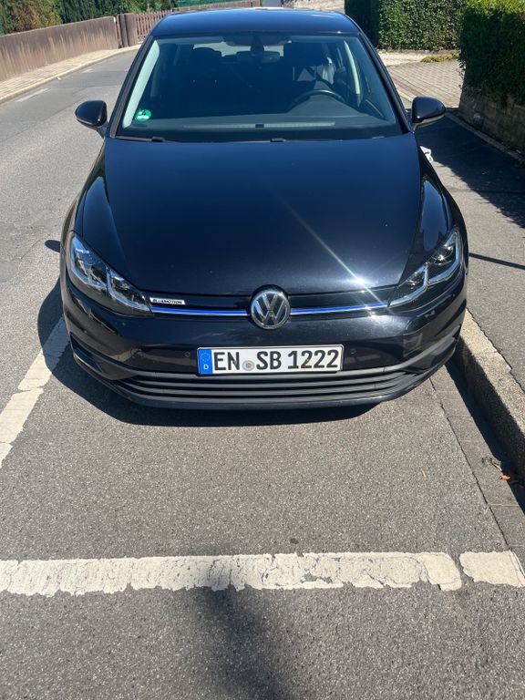 Image of Volkswagen Golf