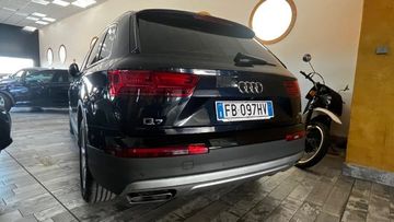 Audi Q7 - 4