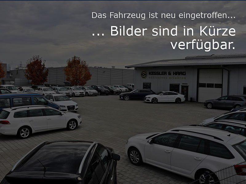Image of BMW X7