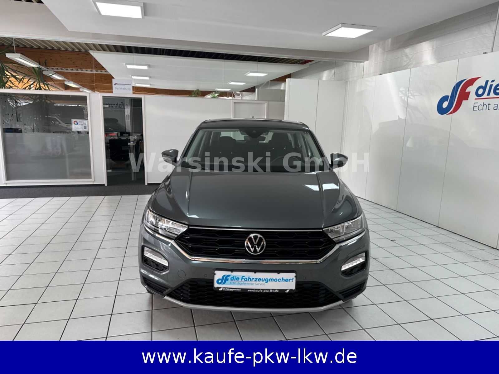 Fahrzeugabbildung Volkswagen T-Roc Style 4Motion*DSG*SHZ*NAVI*DAB*StHz*